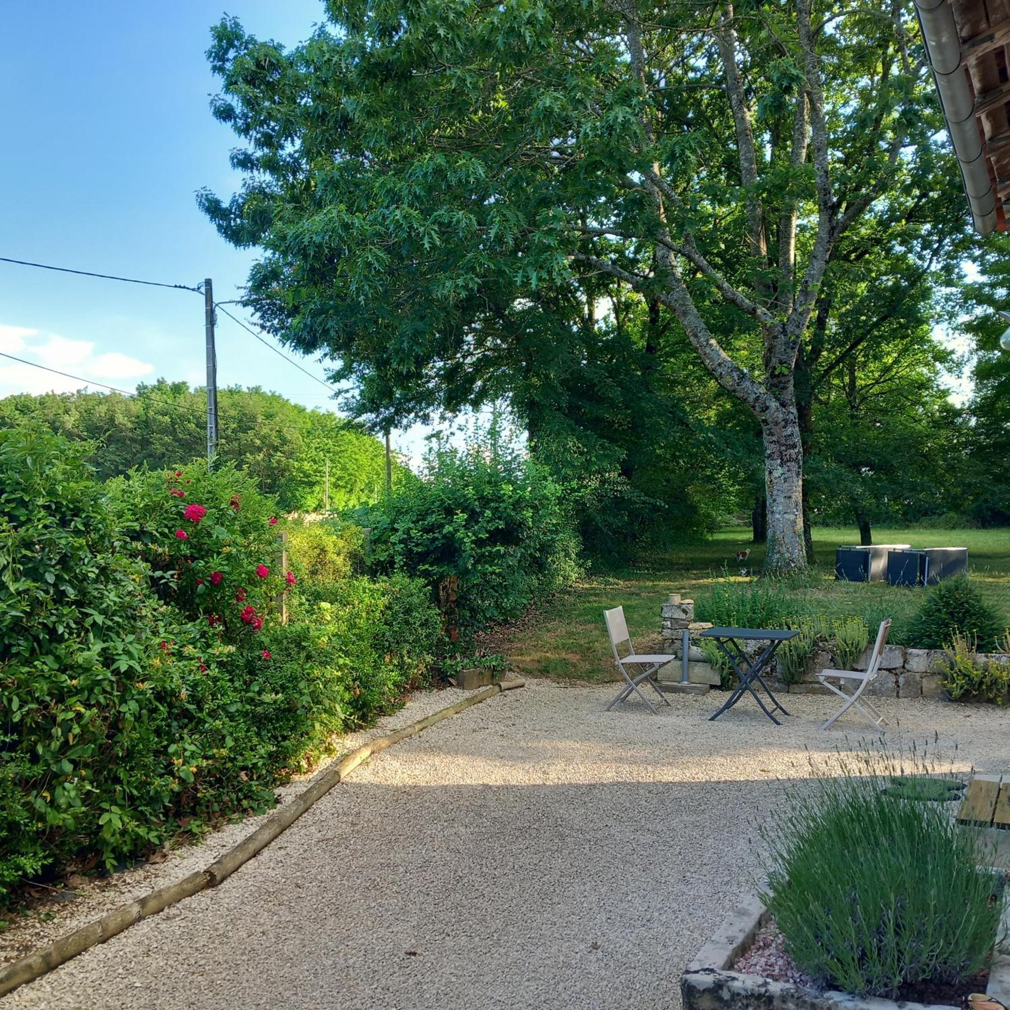 La Petite Bellarderie Villa Champniers  ภายนอก รูปภาพ
